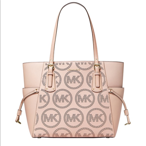 Michael Kors Handbags - Michael kors voyager tote bag pink NWT